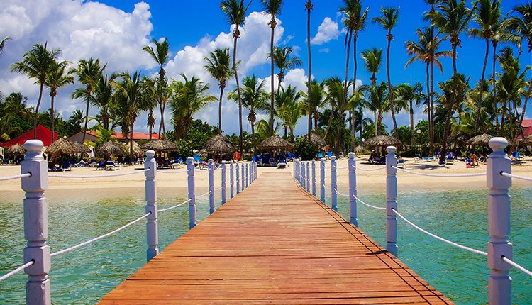cheap flights to Domician Republic at LuxFares.com